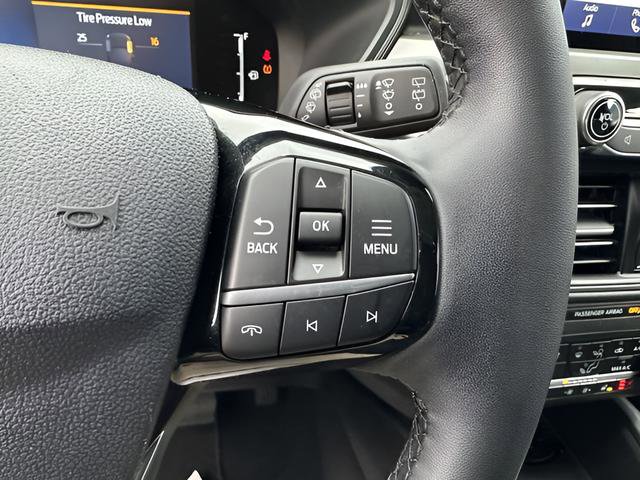 Used 2023 Ford Escape Active AWD/4WD image 16