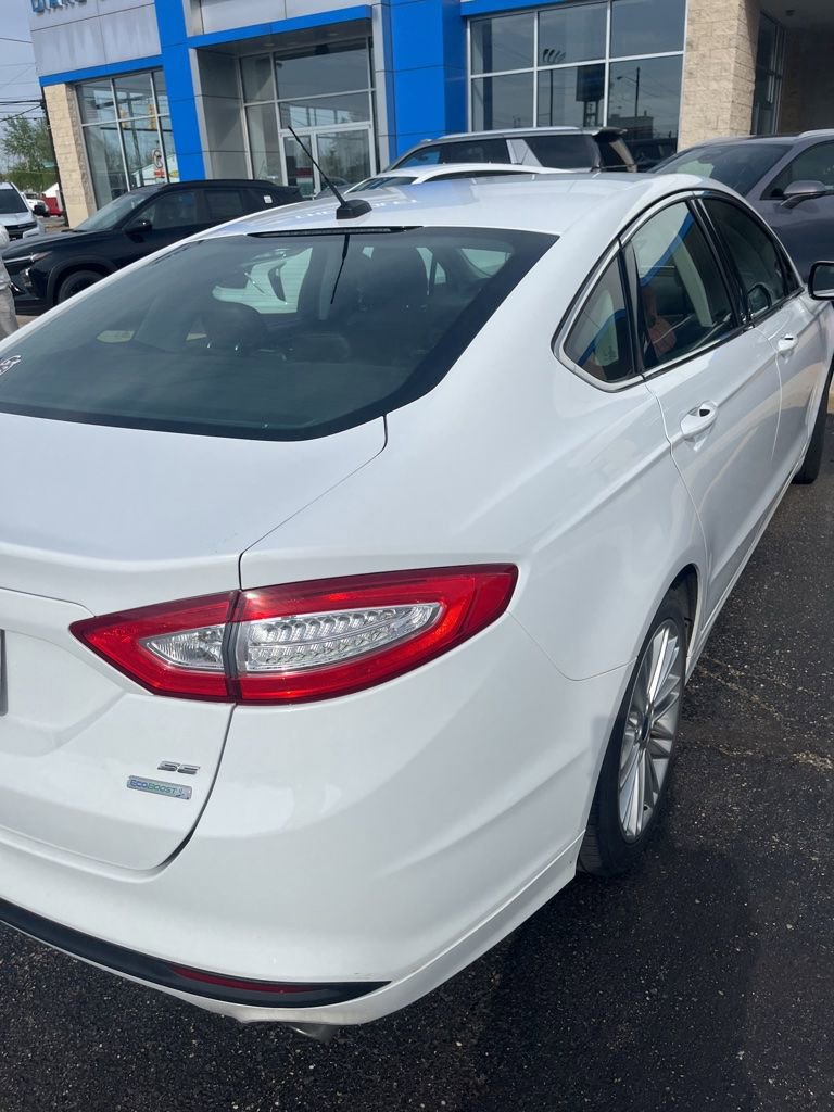 Used 2015 Ford Fusion SE w/ Equipment Group 202A FWD image 5