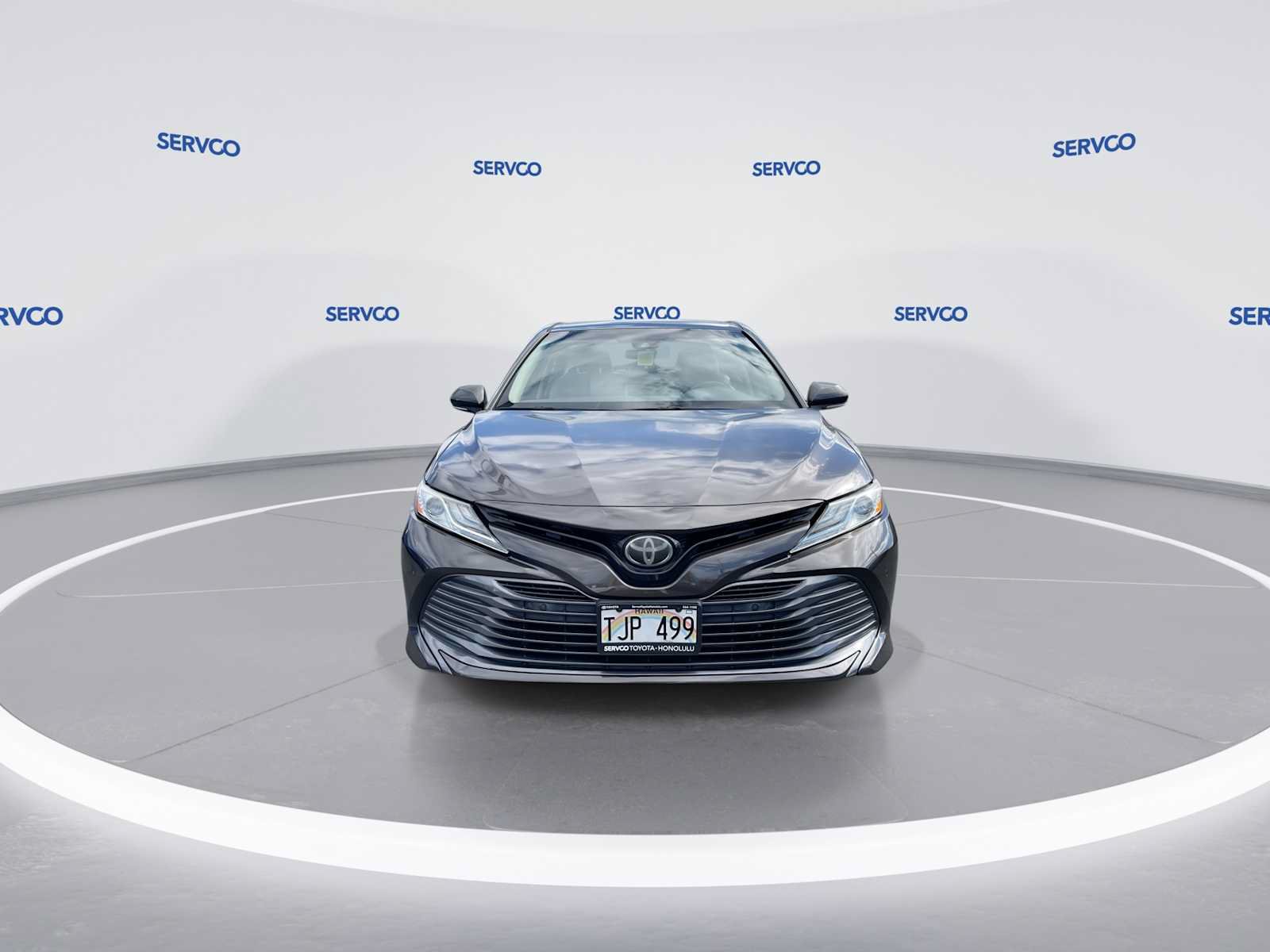 Used 2018 Toyota Camry XLE FWD image 3