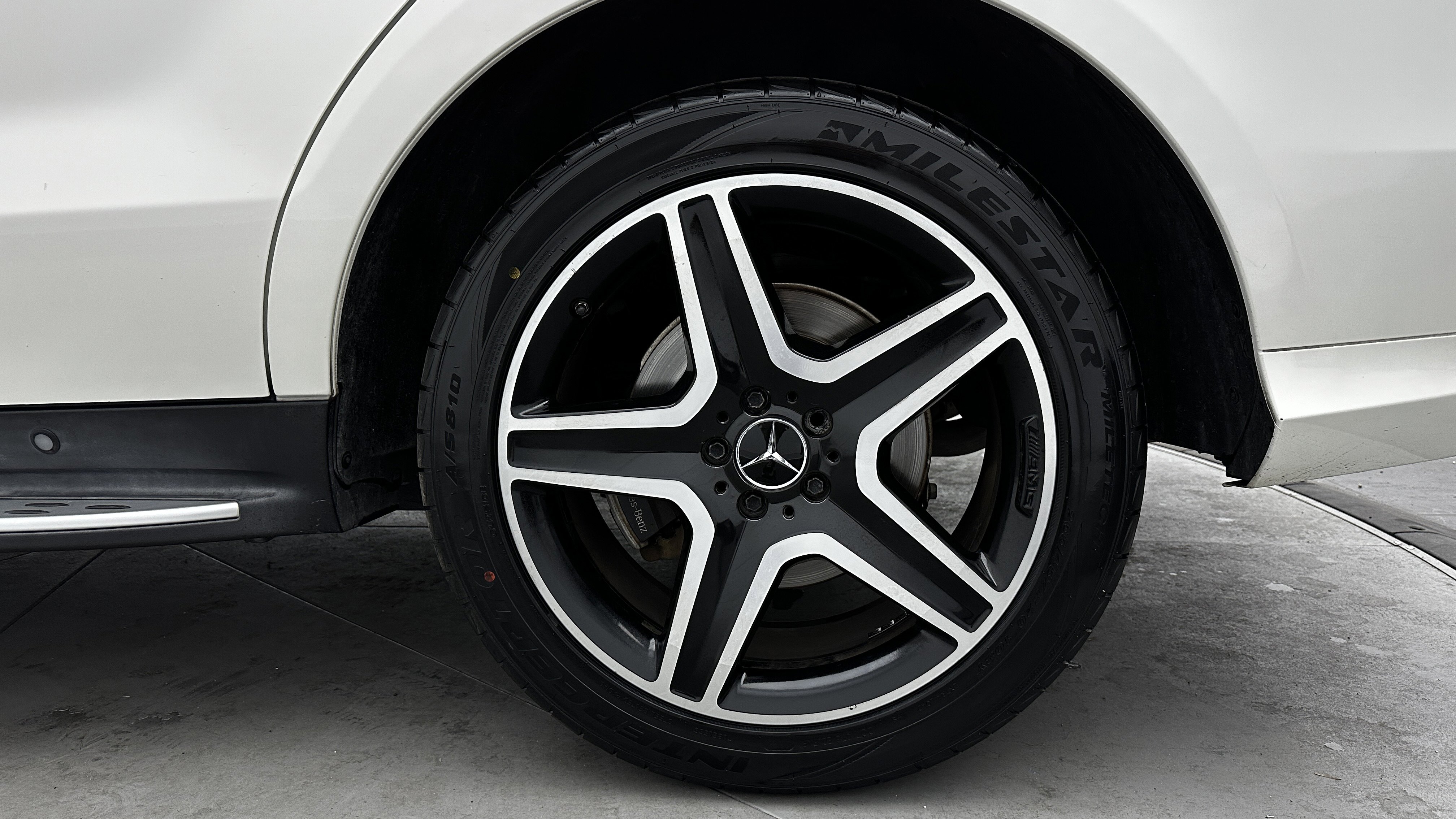 Used 2017 Mercedes-Benz GLE 43 AMG 4MATIC image 11