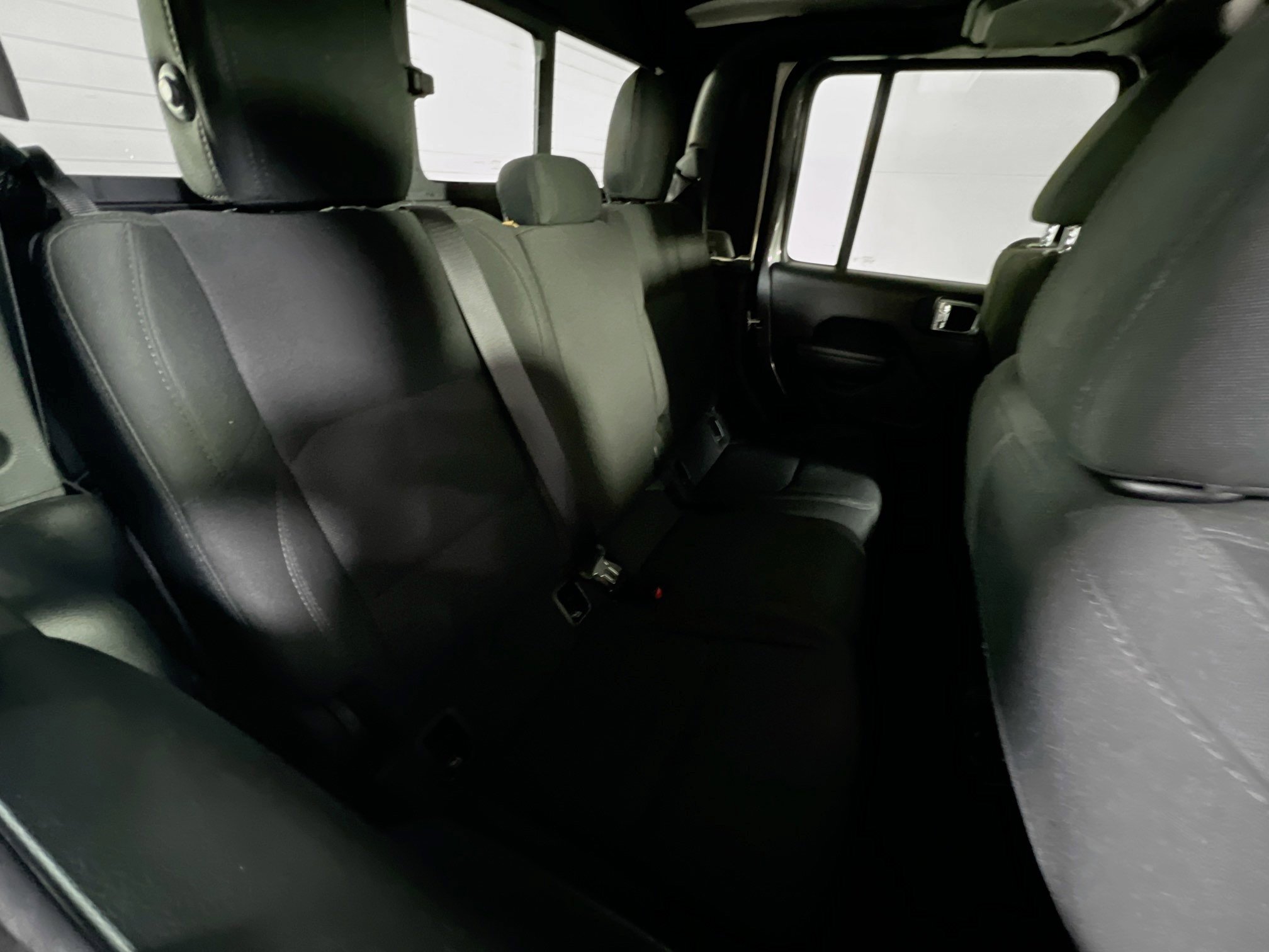 Used 2022 Jeep Gladiator Sport AWD/4WD image 24