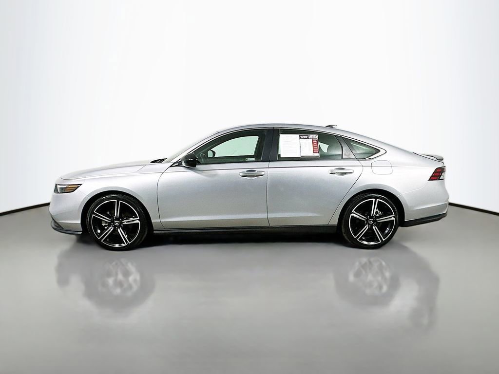 Used 2024 Honda Accord Sport image 5