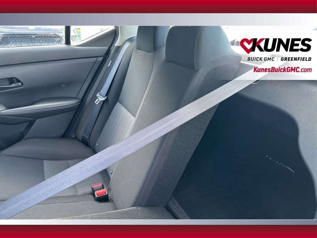 Used 2024 Nissan Sentra SV image 31