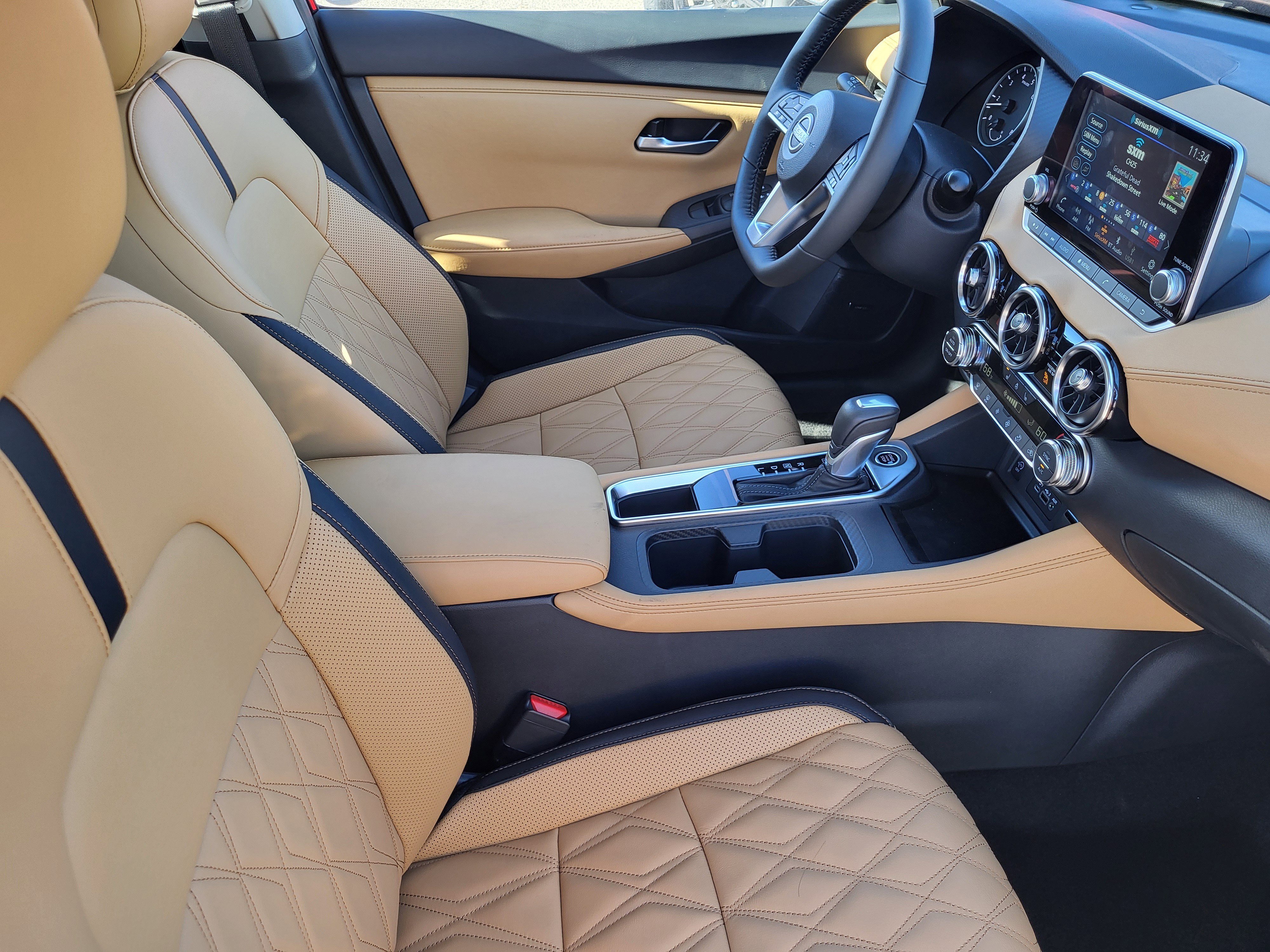 New 2025 Nissan Sentra SV w/ SV Premium Package image 6