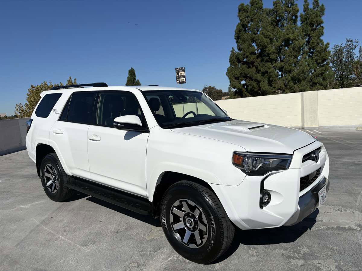 Used 2024 Toyota 4Runner TRD Off-Road Premium image 51