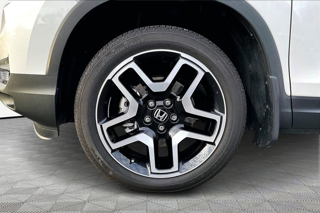 Used 2023 Honda Passport Elite image 24