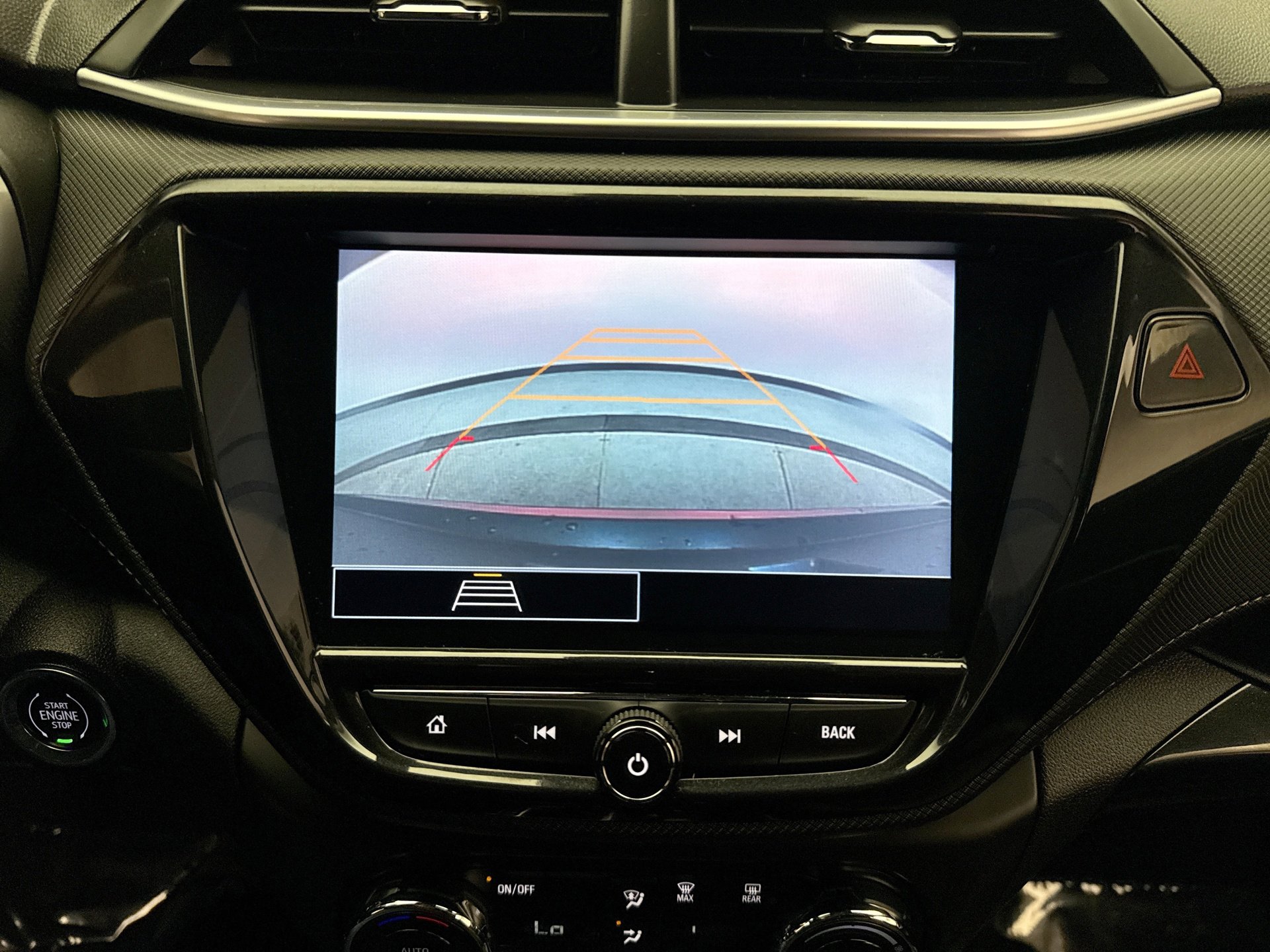 Used 2023 Chevrolet TrailBlazer ACTIV w/ Convenience Package image 15