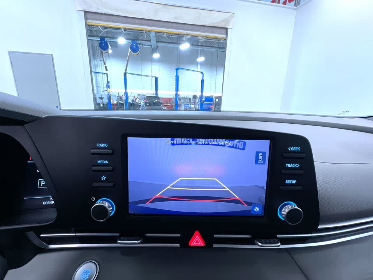 Used 2023 Hyundai Elantra SEL FWD image 28