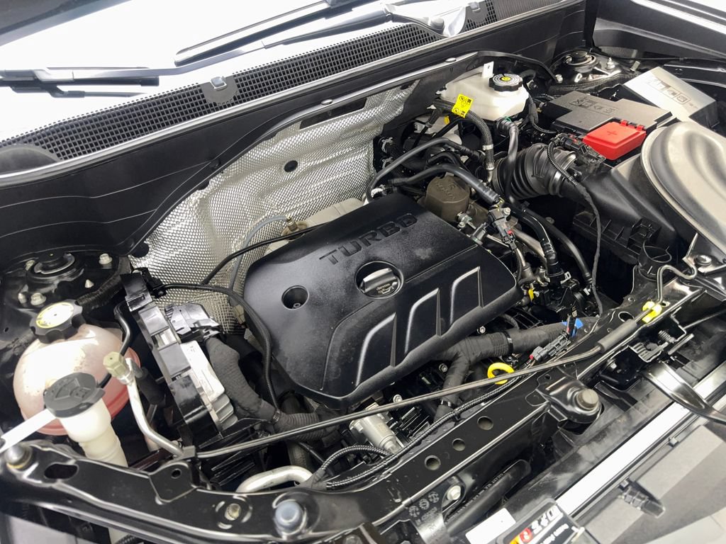 Used 2025 Buick Encore GX Sport Touring w/ Comfort Package FWD image 76