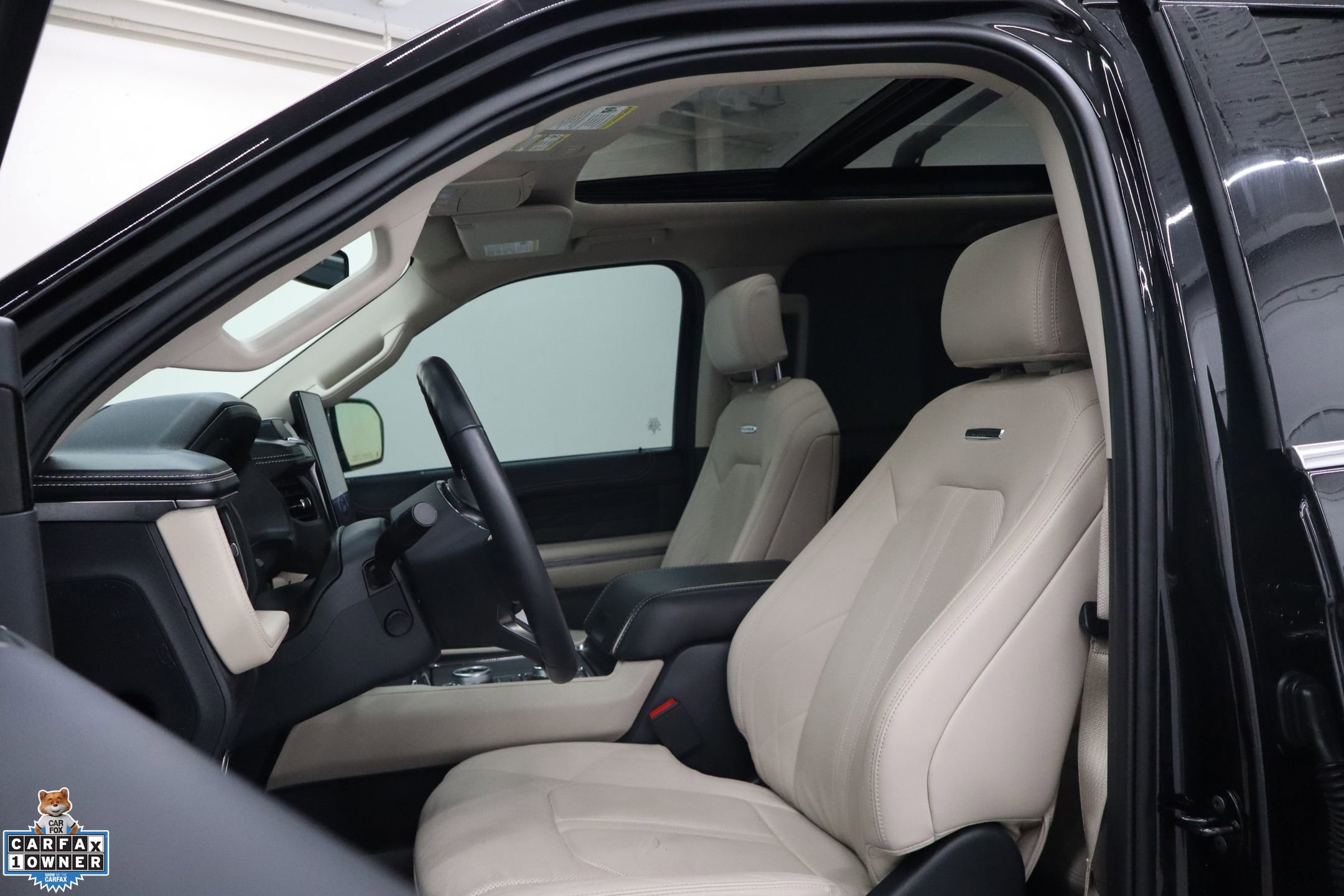 Used 2024 Ford Expedition Max Platinum image 13