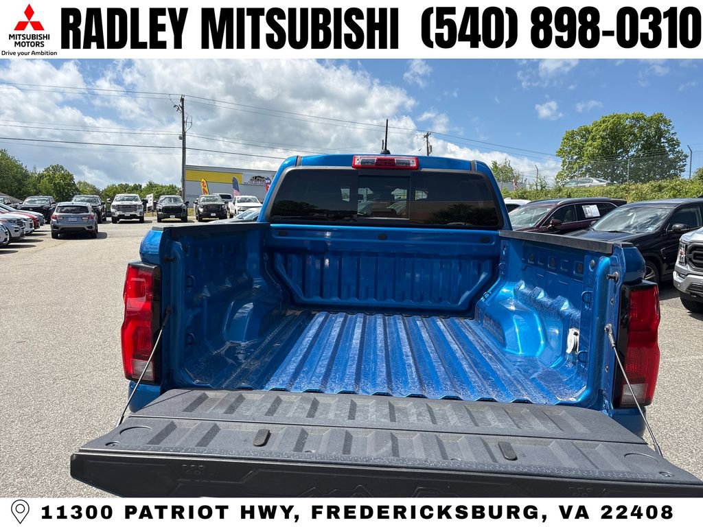 Used 2023 Chevrolet Colorado Z71 w/ Z71 Convenience Package 2 AWD/4WD image 15