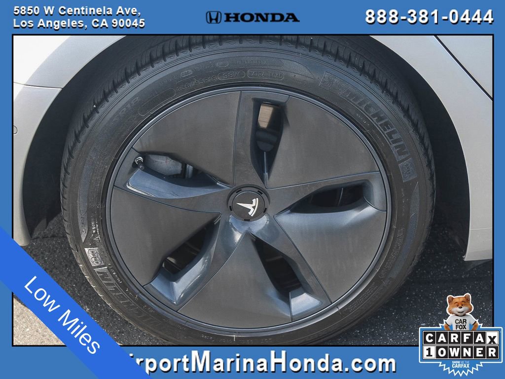 Used 2018 Tesla Model 3 Long Range RWD image 16