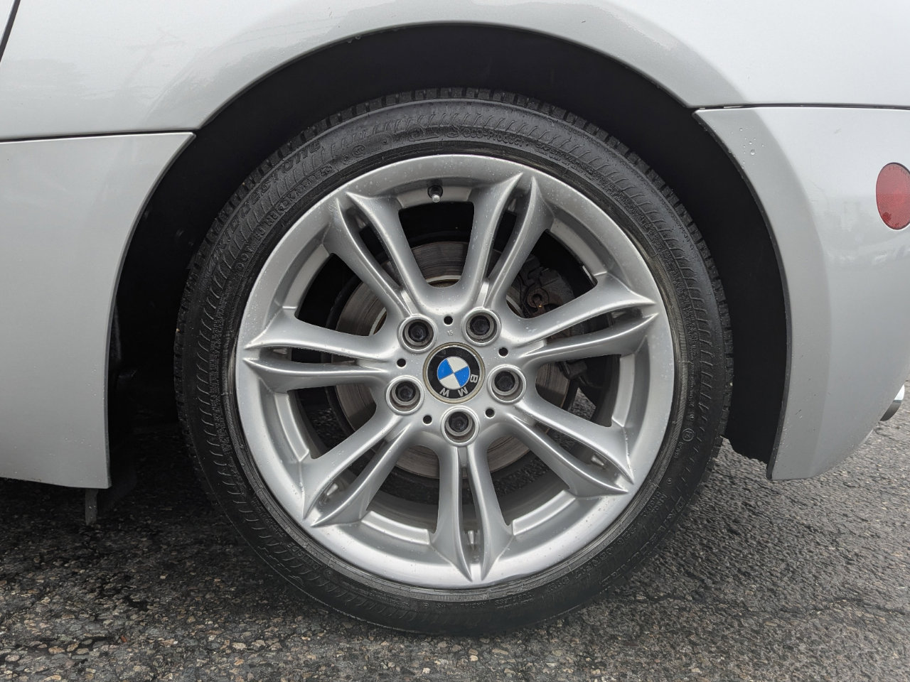 Used 2004 BMW Z4 3.0i image 47