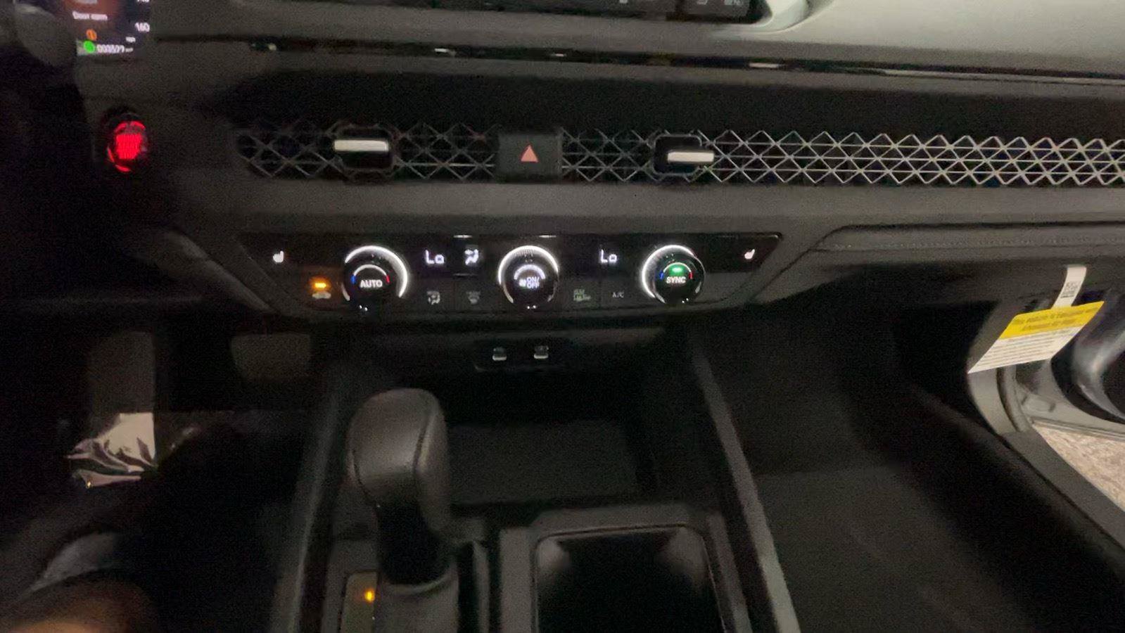 Certified 2025 Honda Accord SE image 35