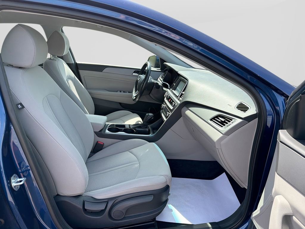 Used 2019 Hyundai Sonata SEL w/ Cargo Package FWD image 30