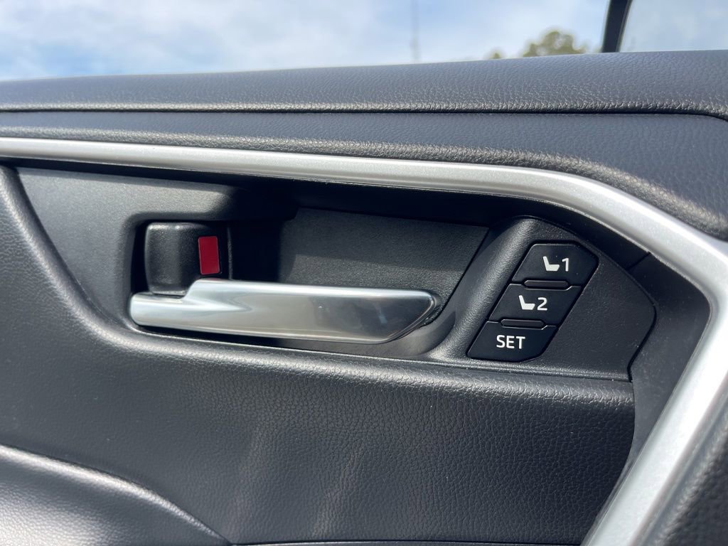 Used 2024 Toyota RAV4 XLE Premium w/ Weather Package AWD/4WD image 19