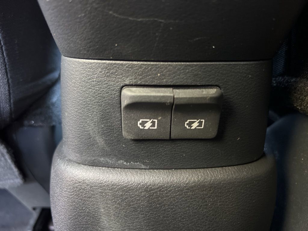 Used 2024 Nissan Kicks S image 18