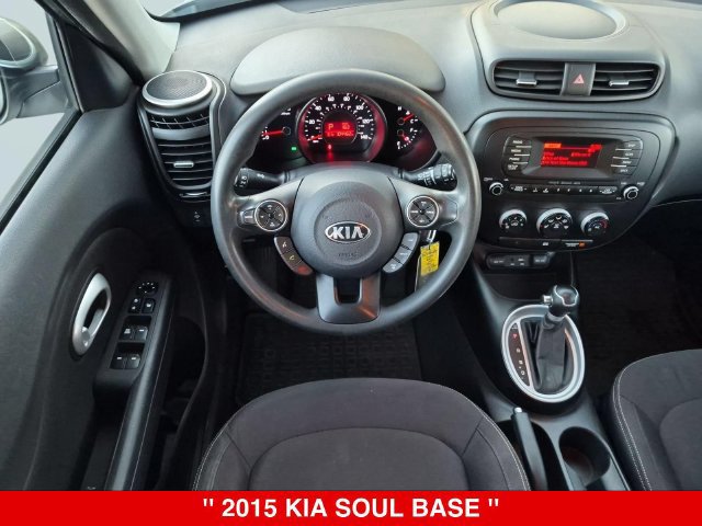 Used 2015 Kia Soul FWD image 29