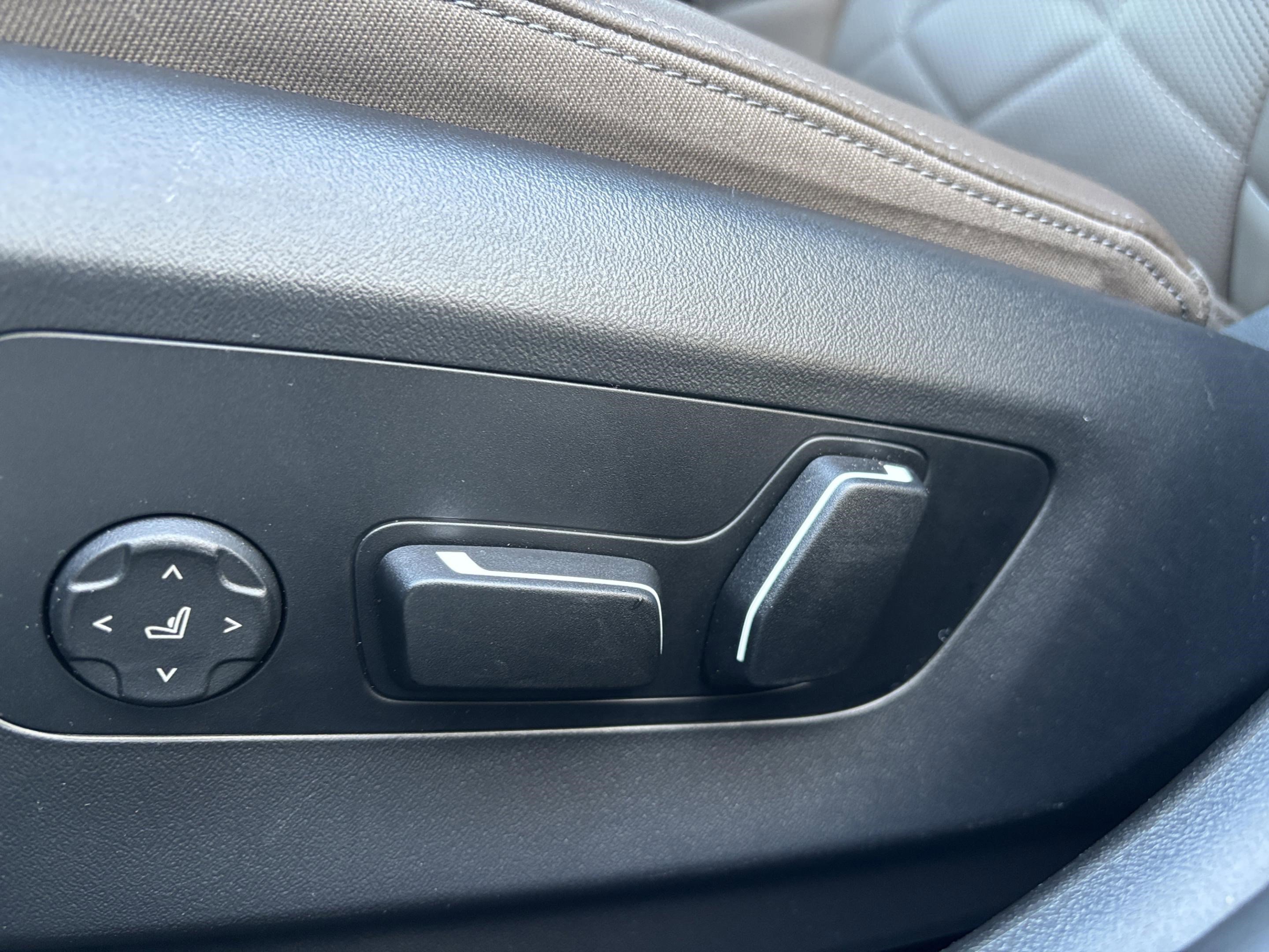 Used 2025 BMW i5 M60 image 18