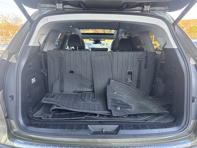 Certified 2023 Subaru Ascent Limited w/ Technology Package image 21