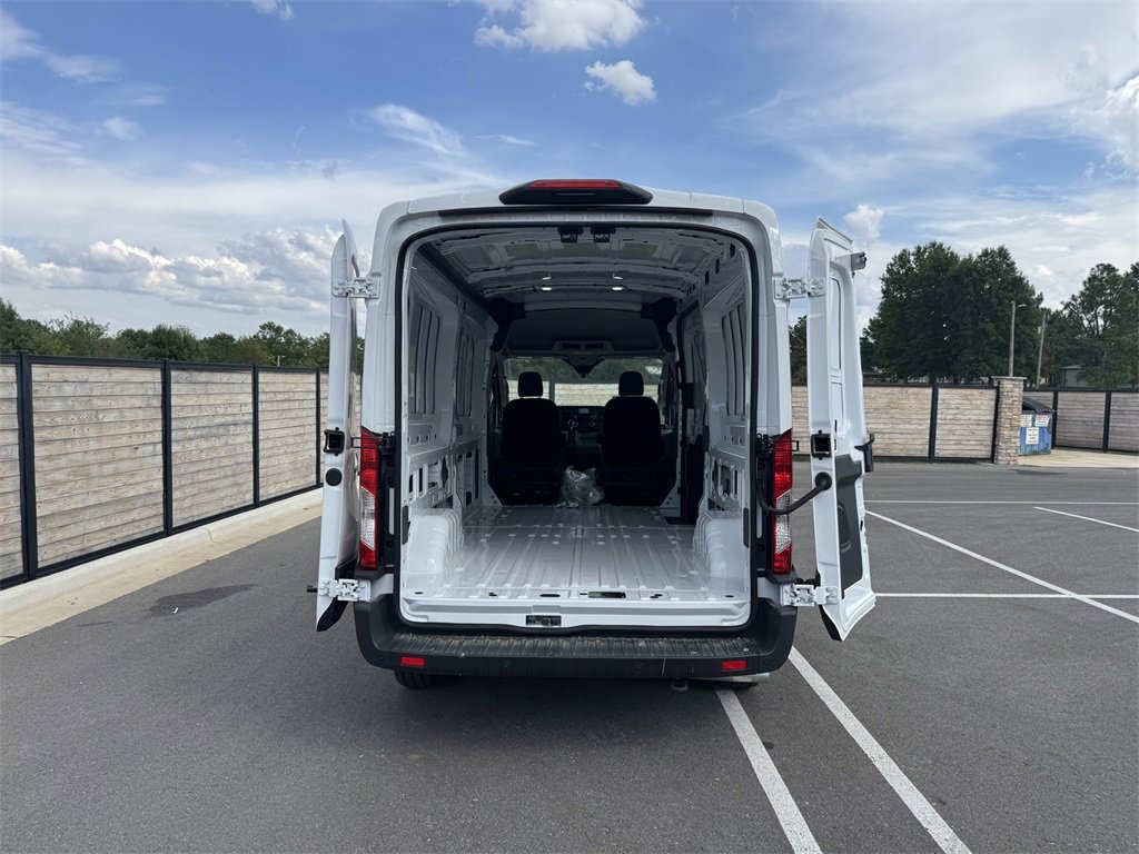 New 2025 Ford Transit 150 148 Medium Roof image 23