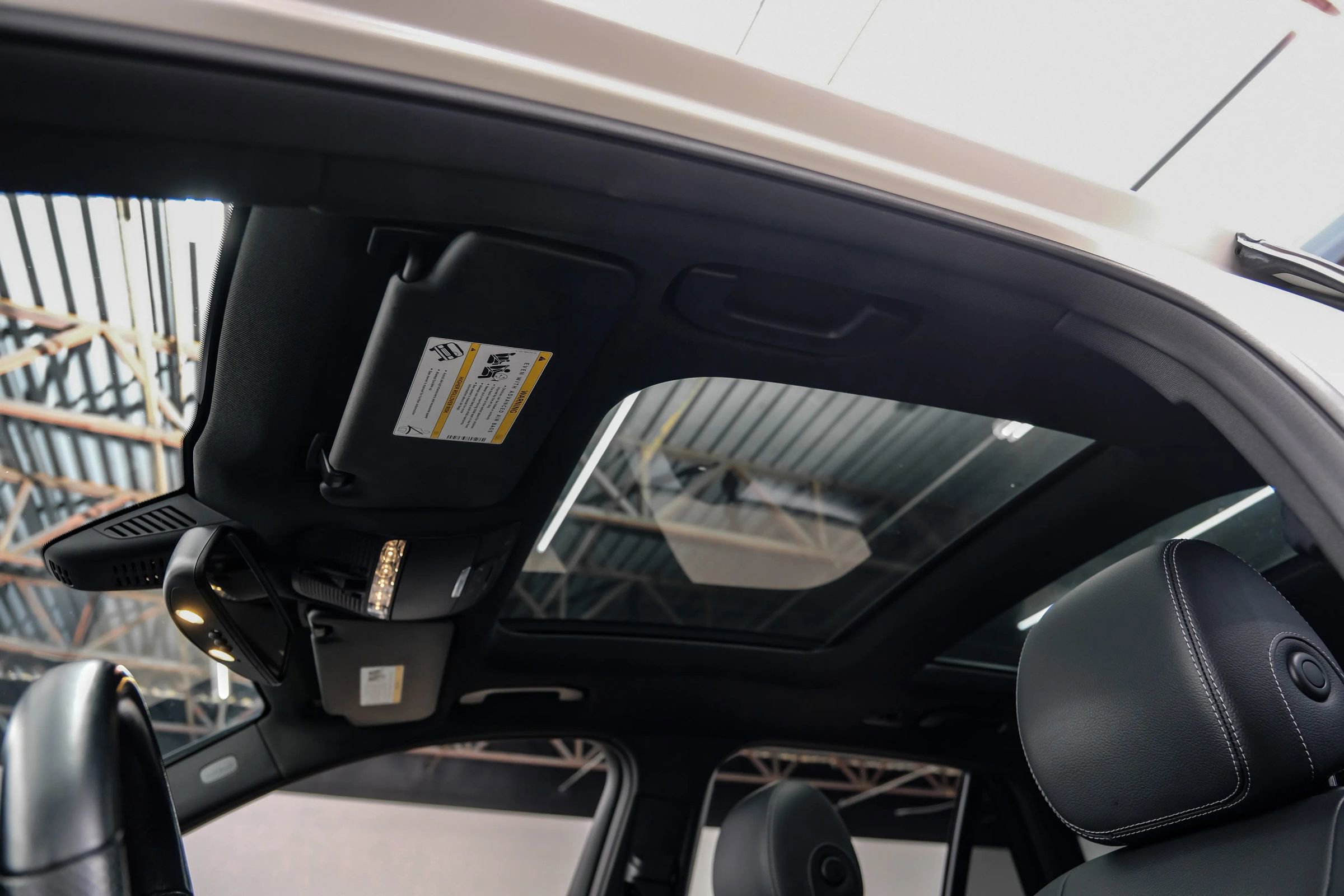 Used 2019 Mercedes-Benz GLC 300 image 5