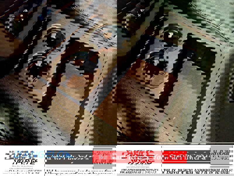 Used 2013 GMC Sierra 2500 SLT w/ Suspension Package, Off-Road image 39