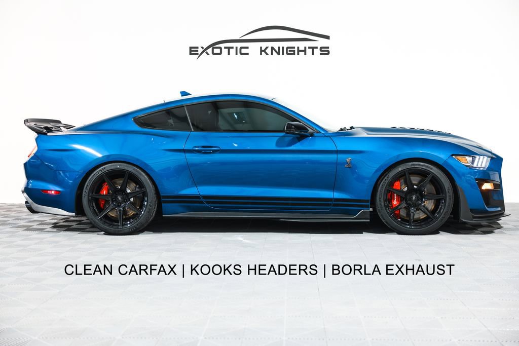 Used 2020 Ford Mustang Shelby GT500 w/ Technology Package image 1