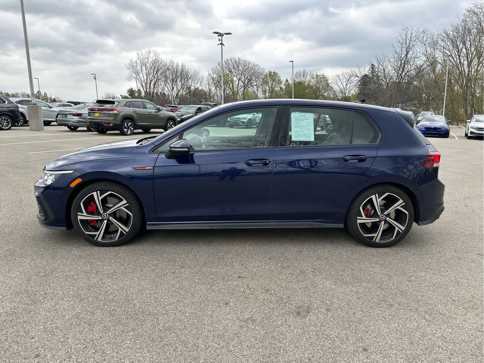 Used 2024 Volkswagen GTI SE FWD image 4