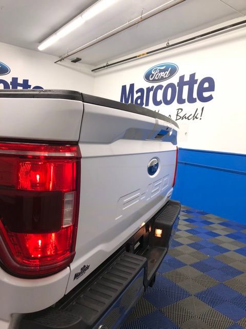 Certified 2022 Ford F150 XLT w/ Equipment Group 302A High image 10