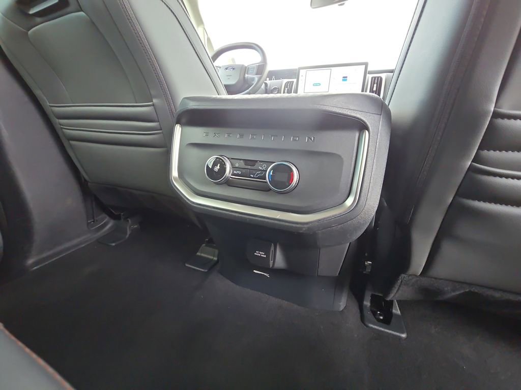 Used 2025 Ford Expedition Max Active image 20