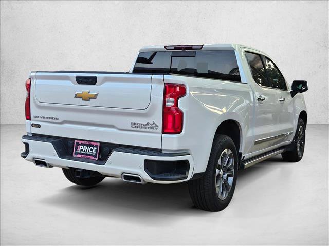 Used 2023 Chevrolet Silverado 1500 High Country w/ Z71 Off-Road Package AWD/4WD image 5