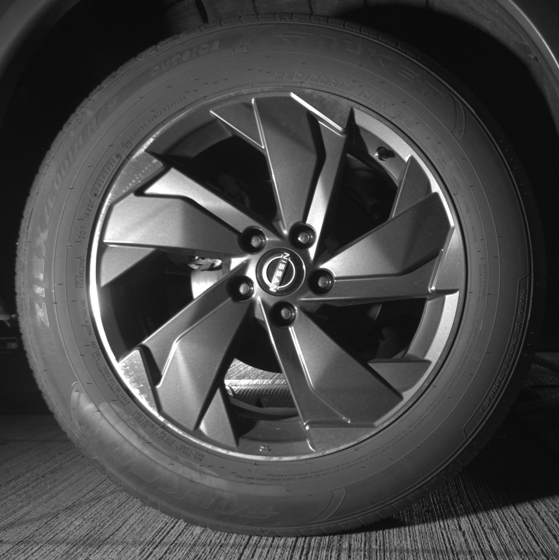 Used 2025 Nissan Rogue SV image 15