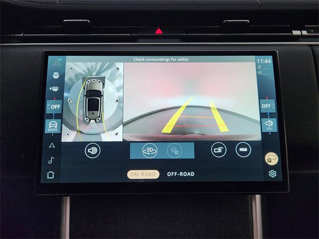 New 2026 Land Rover Range Rover SE image 17