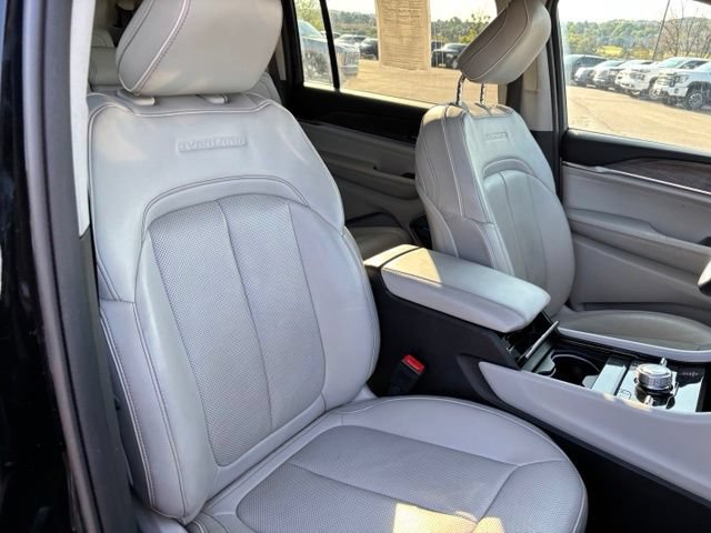 Used 2022 Jeep Grand Cherokee L Overland AWD/4WD image 25