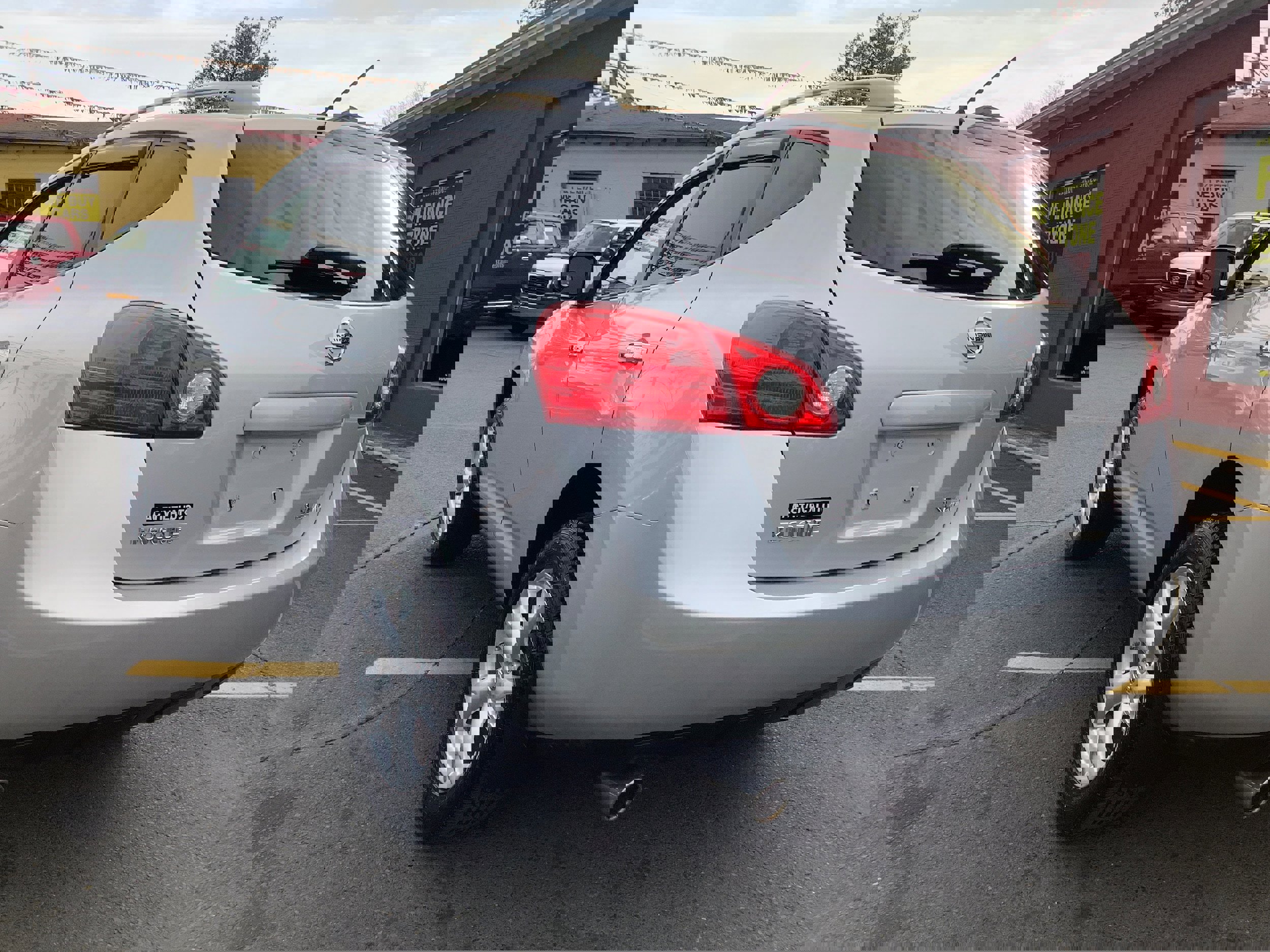 Used 2010 Nissan Rogue SL image 5