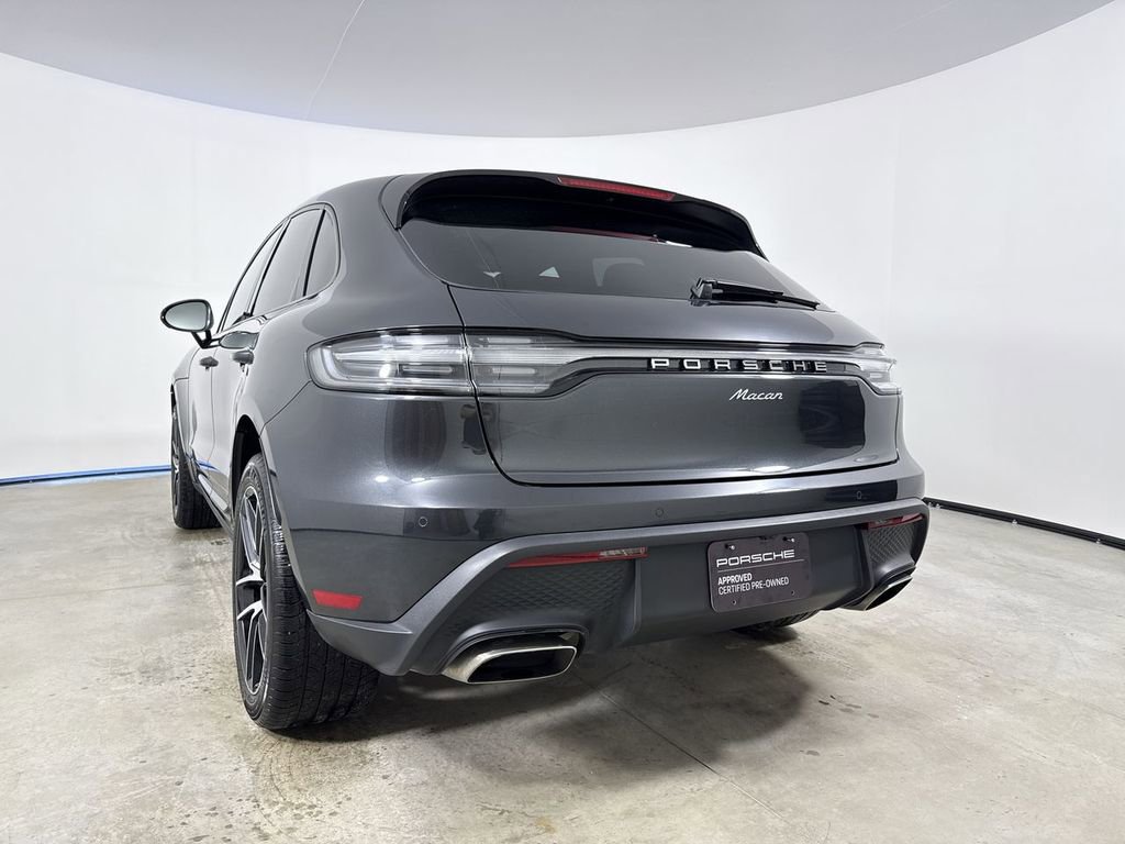 Certified 2025 Porsche Macan image 20
