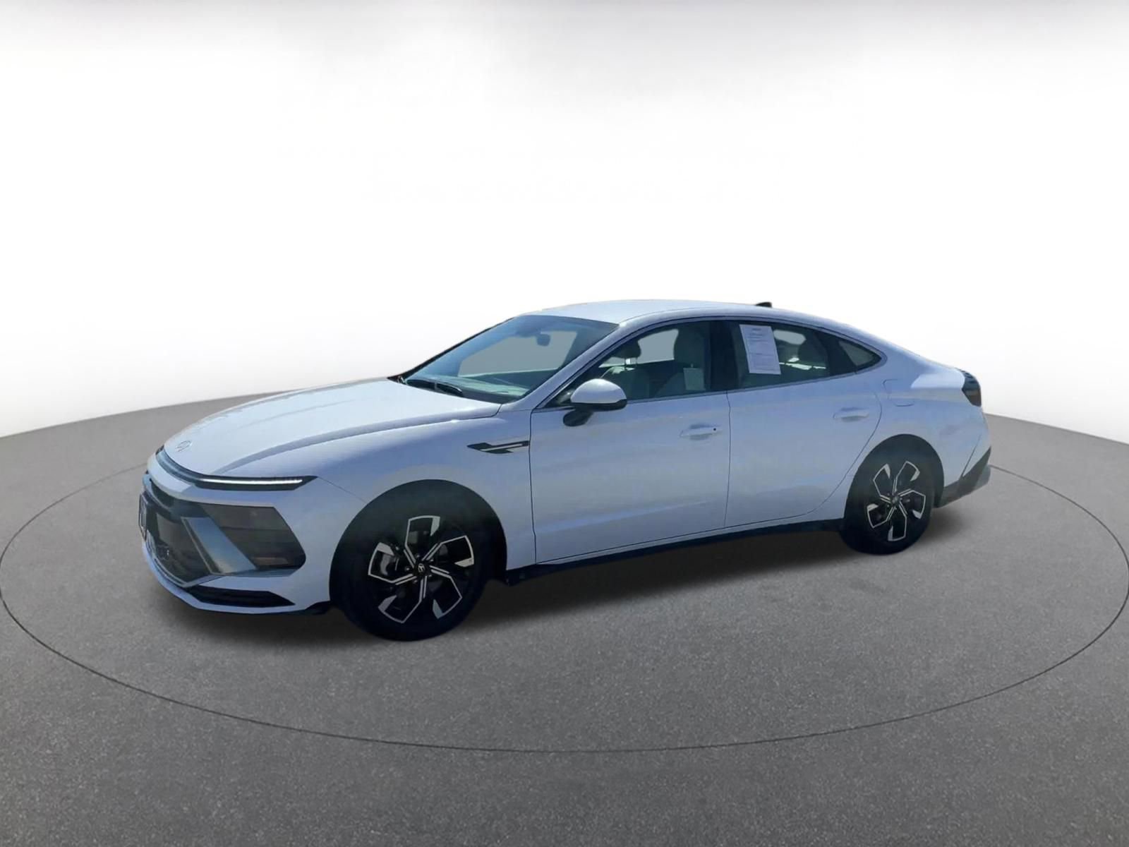 Used 2025 Hyundai Sonata SEL image 8