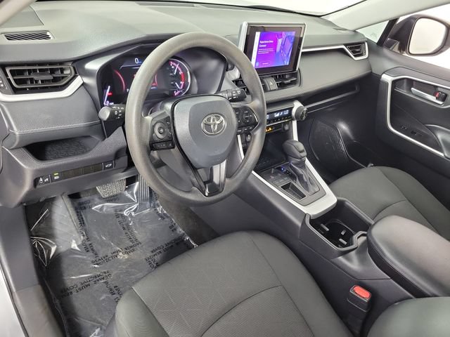 Used 2025 Toyota RAV4 XLE w/ Convenience Package FWD image 18