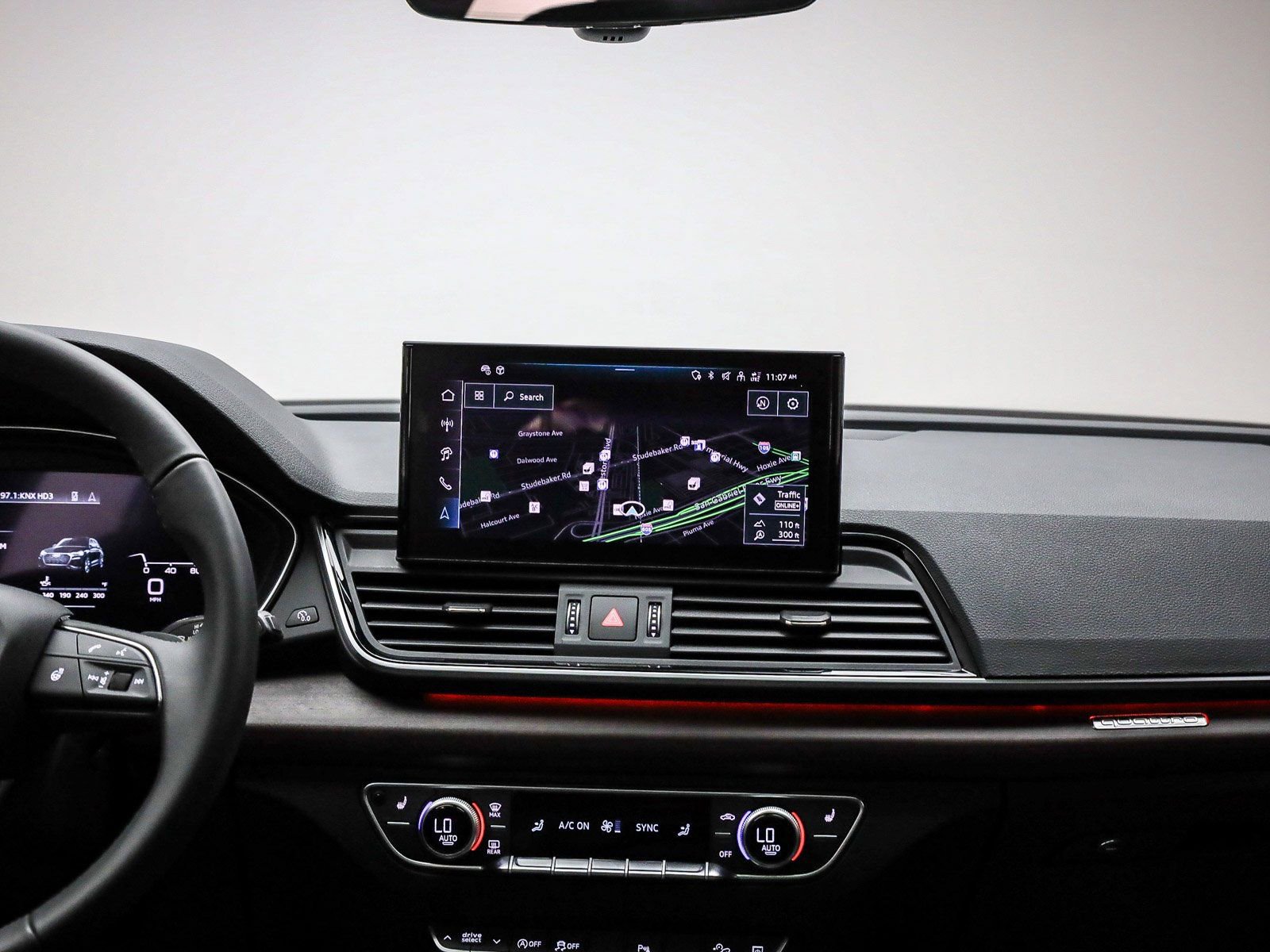 Used 2025 Audi Q5 2.0T Premium Plus w/ Premium Plus Package image 16