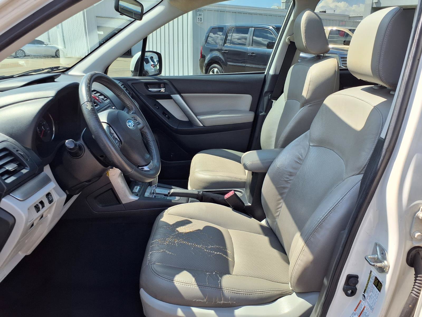 Used 2015 Subaru Forester 2.5i Limited AWD/4WD image 12
