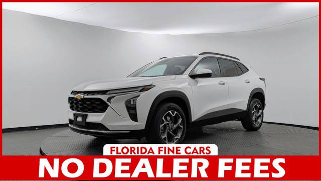 Used 2025 Chevrolet Trax LT w/ LT Convenience Package FWD image 1