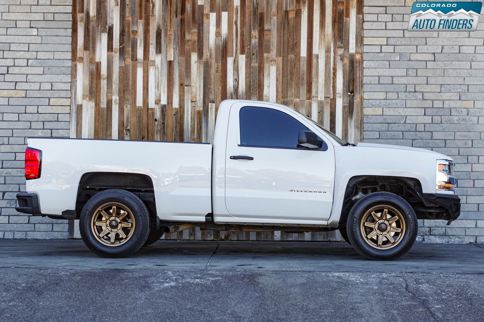 Used 2017 Chevrolet Silverado 1500 W/T w/ Trailering Package RWD image 8