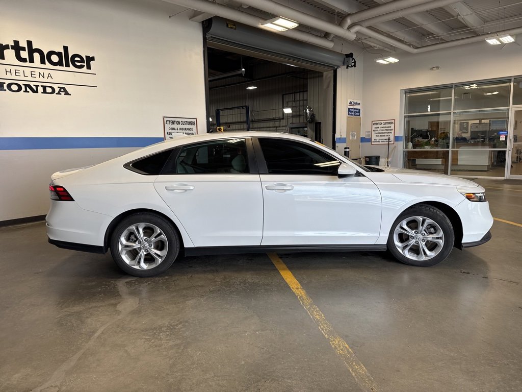Used 2023 Honda Accord LX image 4