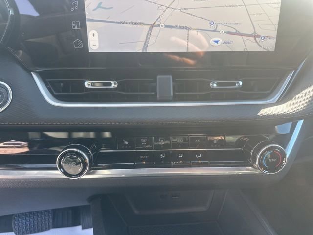 New 2026 Chevrolet Equinox LT w/ Safety and Technology Package image 25