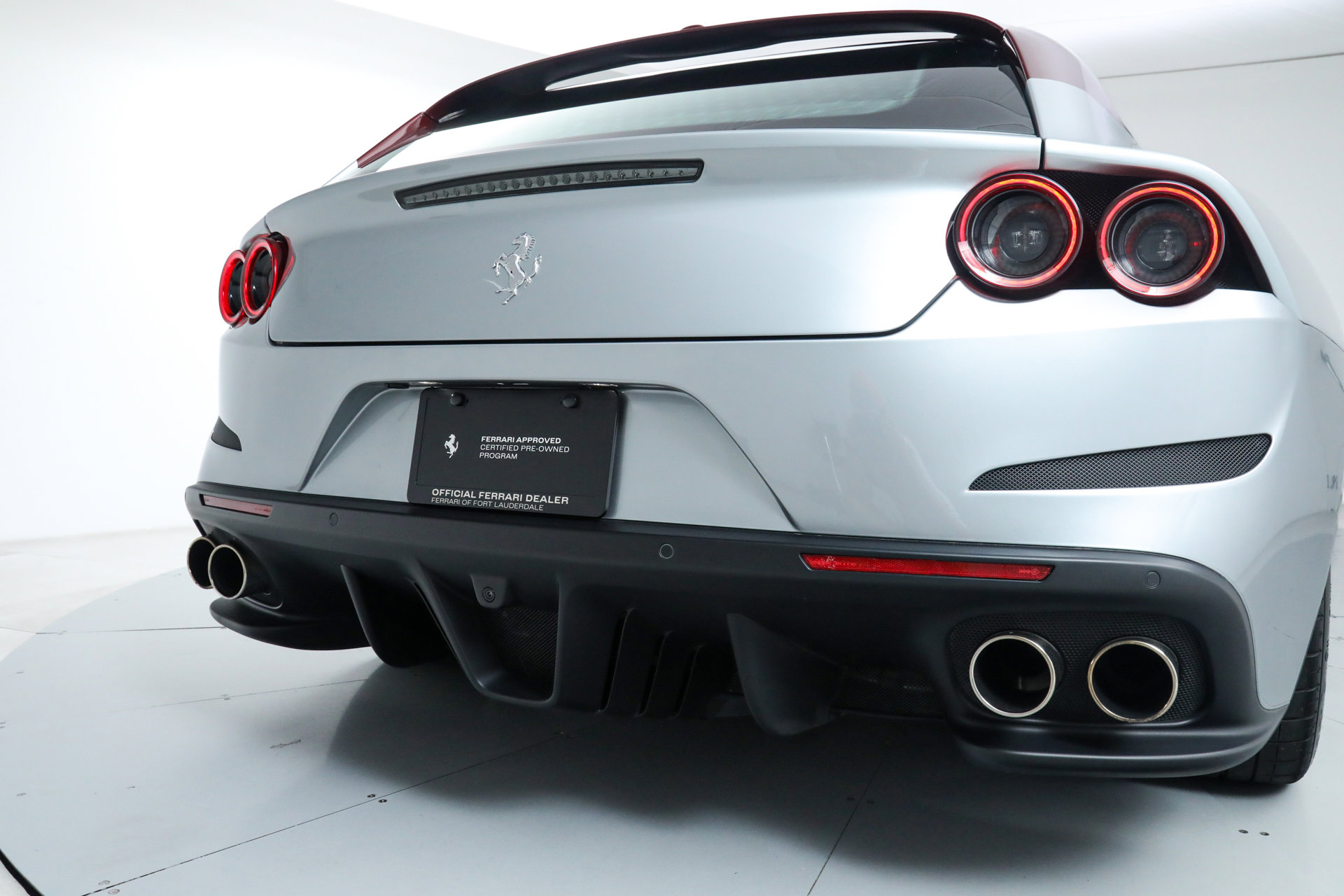 Certified 2018 Ferrari GTC4Lusso image 31