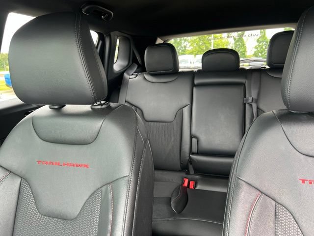 Certified 2024 Jeep Compass Trailhawk AWD/4WD image 18