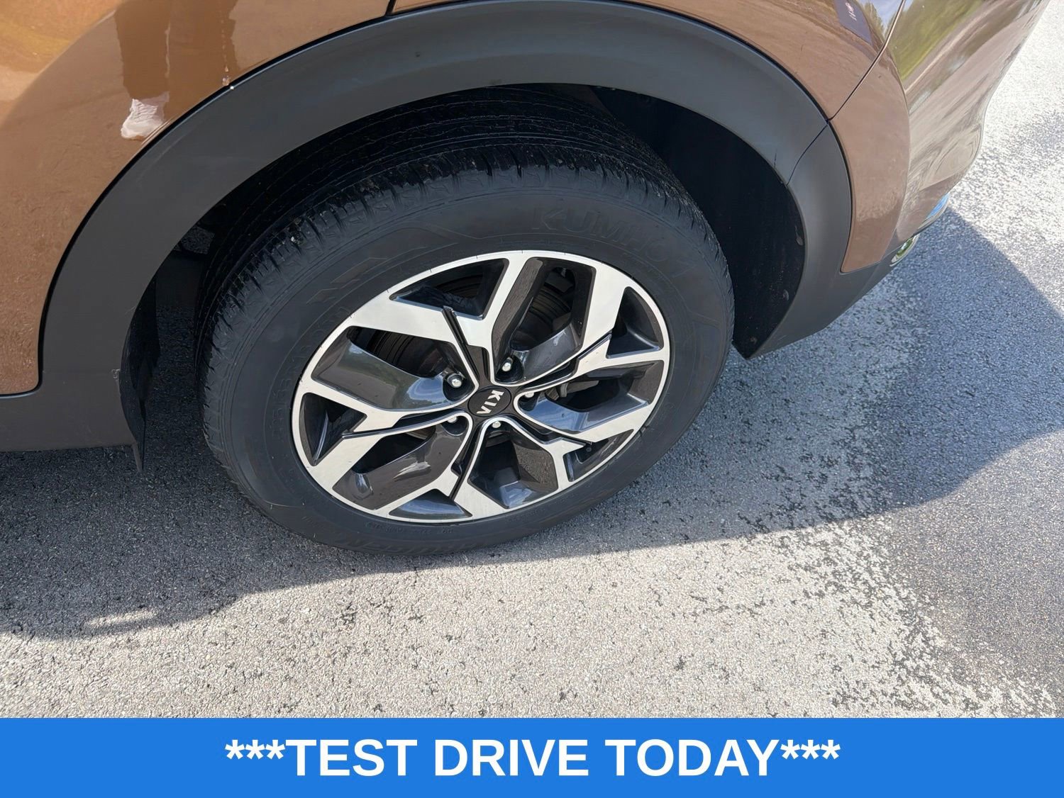 Used 2020 Kia Sportage EX w/ Option Group 15 AWD/4WD image 10