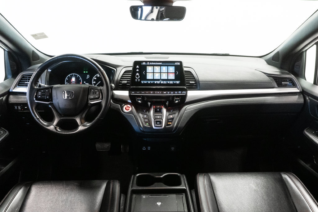 Used 2025 Honda Odyssey Sport-L image 16