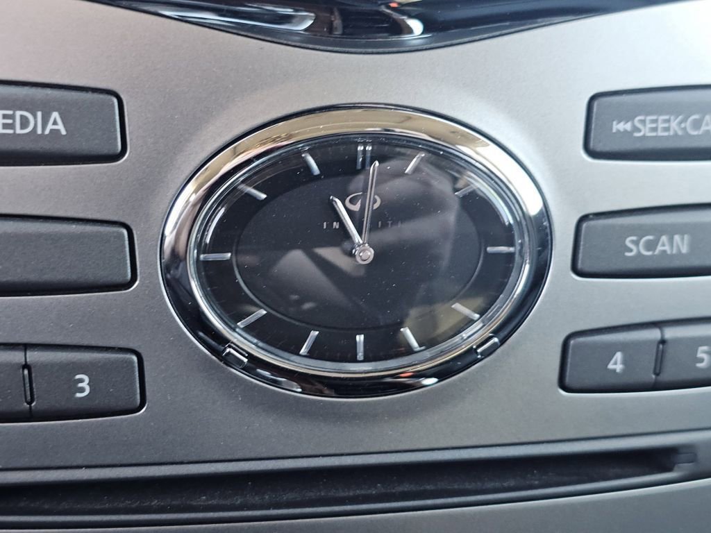 Used 2018 INFINITI QX80 4WD w/ Driver Assistance Package image 13